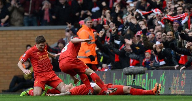Gerrard xát muối vào nỗi đau của Arsenal